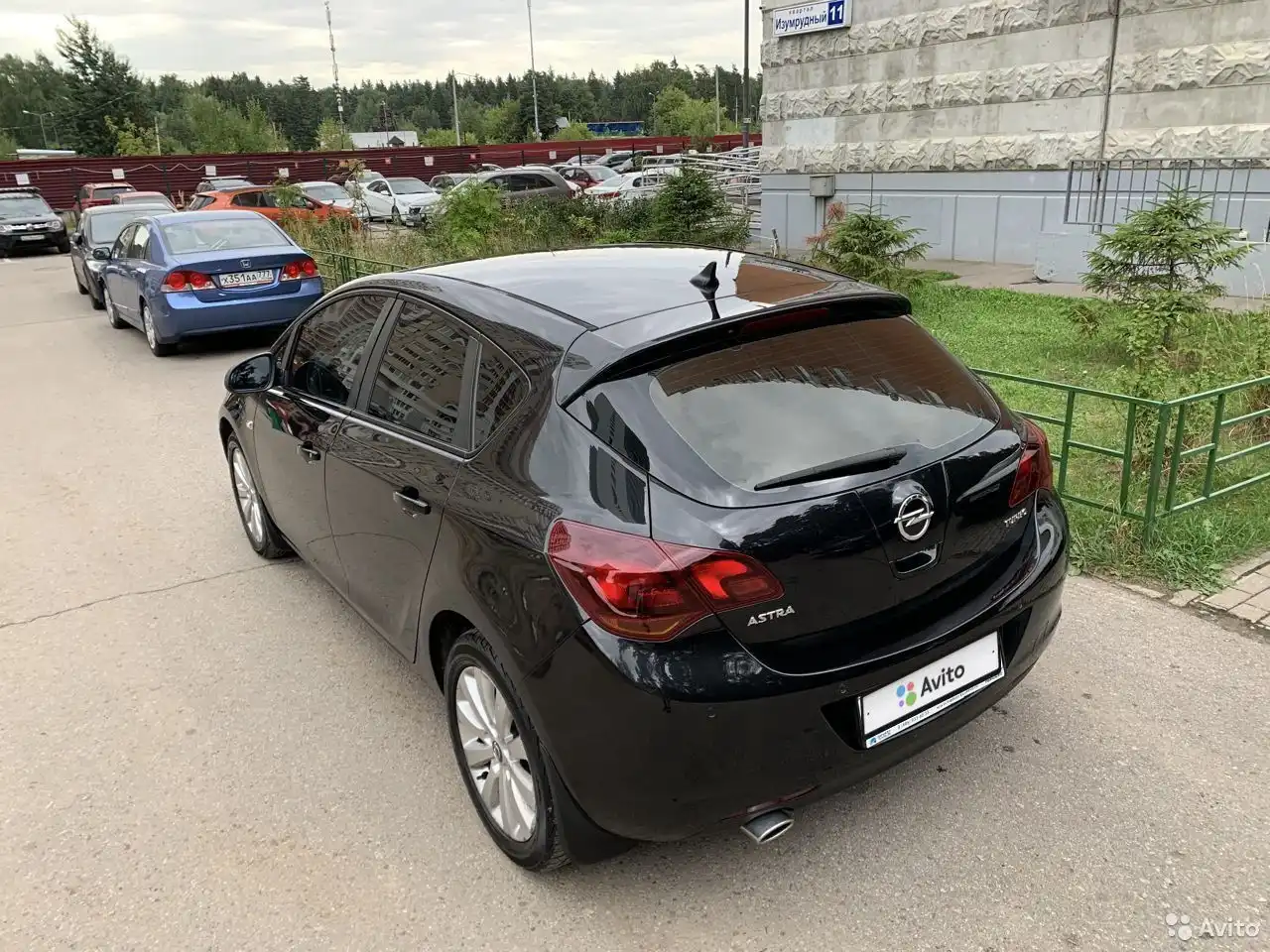 Фото автомобиля HONDA CIVIC, 2007 — госномер Х351АА777. Цвет: голубой