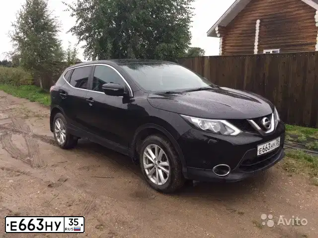 Фото автомобиля NISSAN QASHQAI, 2014 — госномер Е663НУ35. Цвет: ЧЕРНЫЙ