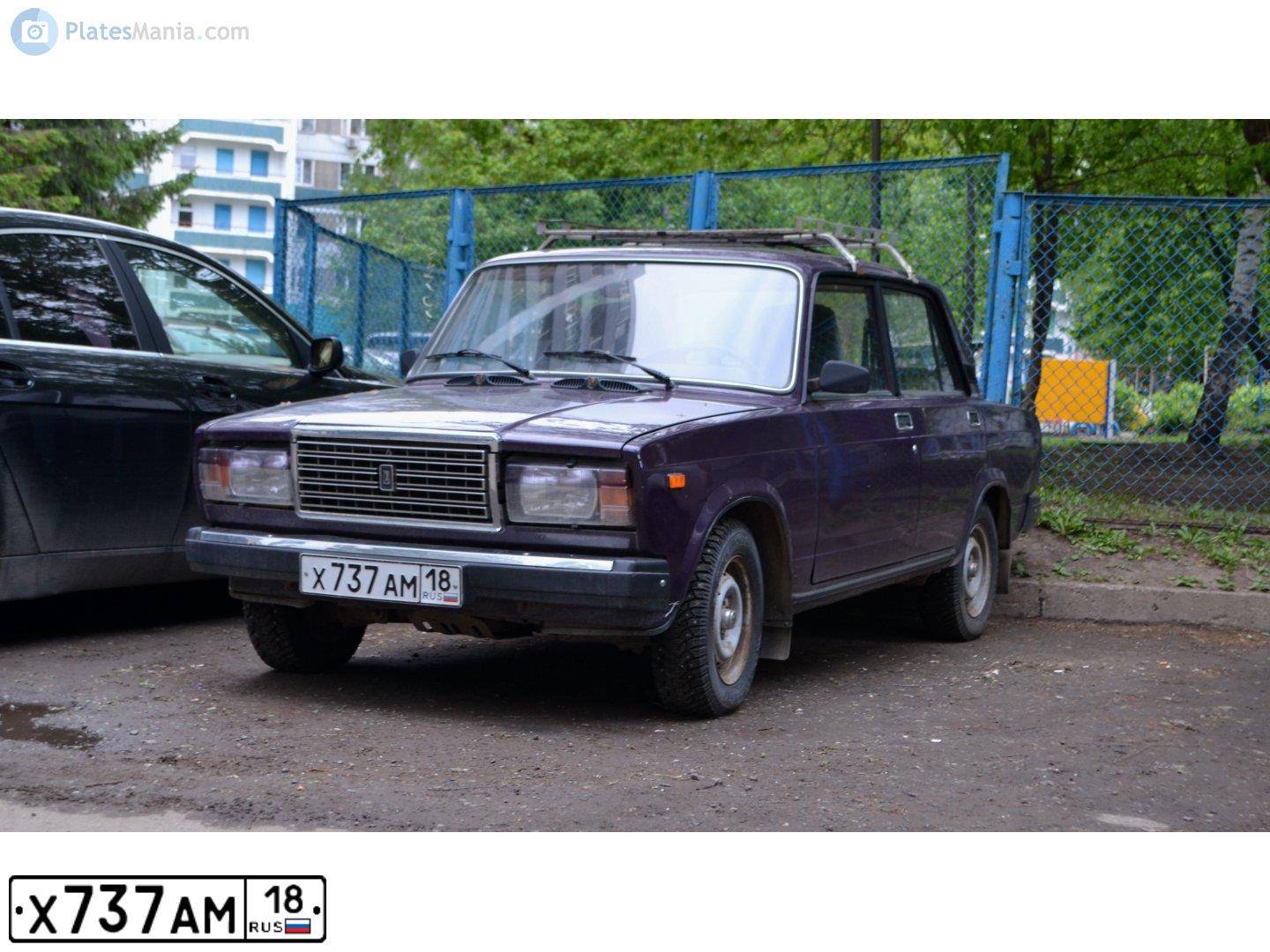 Фото автомобиля LADA 2107, 2000 — госномер Х737АМ18. Цвет: ФИОЛЕТОВЫЙ