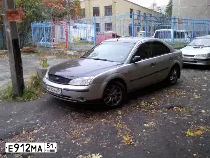 Фото автомобиля FORD MONDEO, 2002 — госномер В567ОК51. Цвет: СЕРЕБРИСТЫЙ
