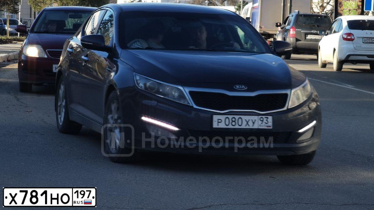 Фото автомобиля AUDI A1, 2011 — госномер С417ТР174. Цвет: синий