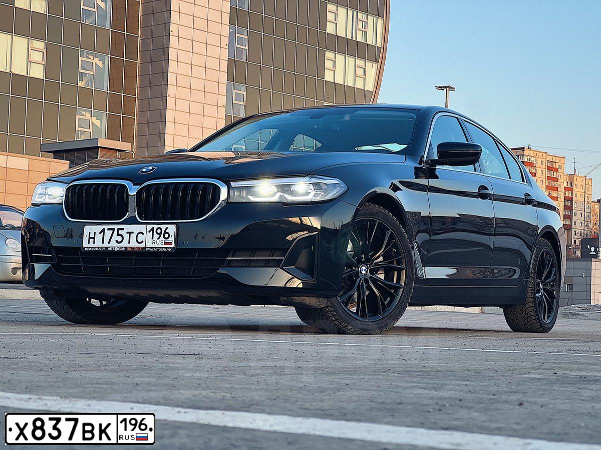 Фото автомобиля BMW SERIE 5, 2020 — госномер Х837ВК196. Цвет: ЧЕРНЫЙ