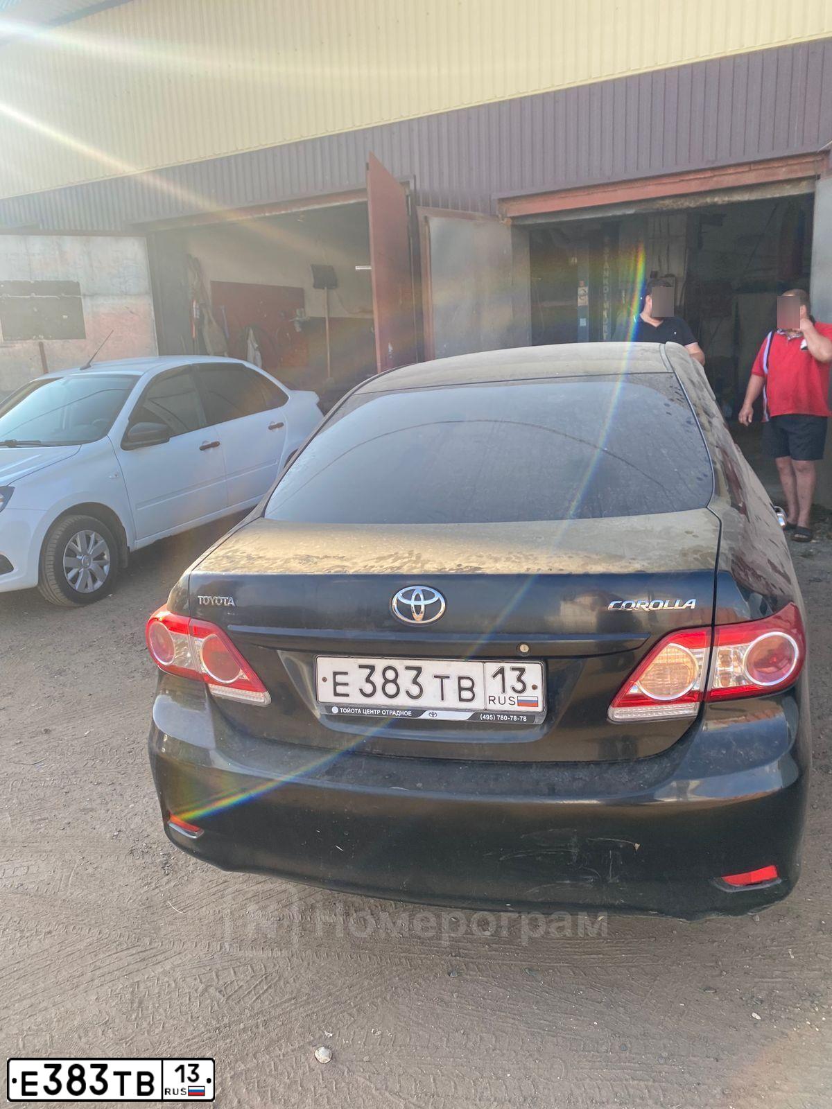 Фото автомобиля LADA 2110, 2004 — госномер Е891УТ123. Цвет: Серебристо-Желтый