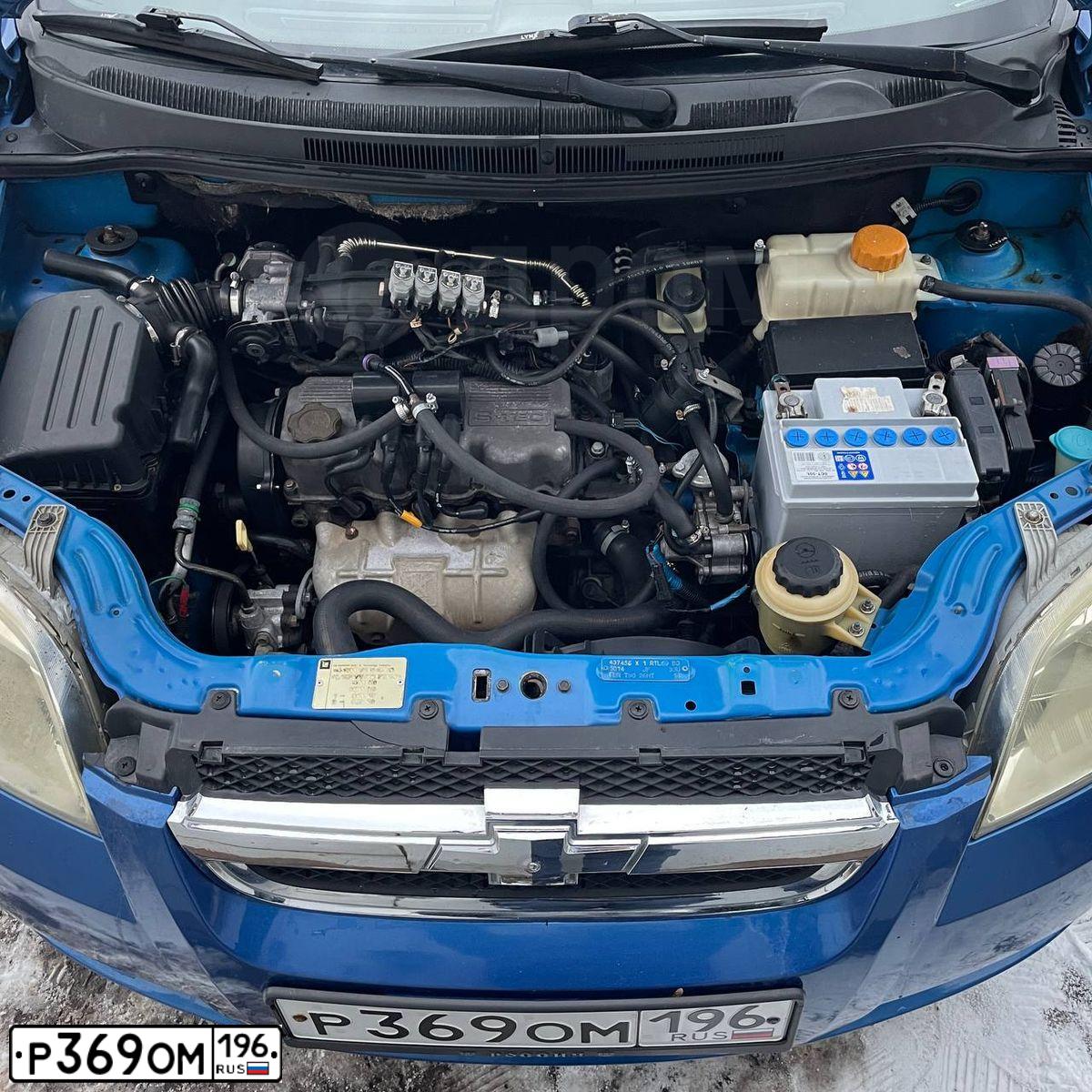Фото автомобиля CHEVROLET AVEO, 2007 — госномер Р369ОМ196. Цвет: синий