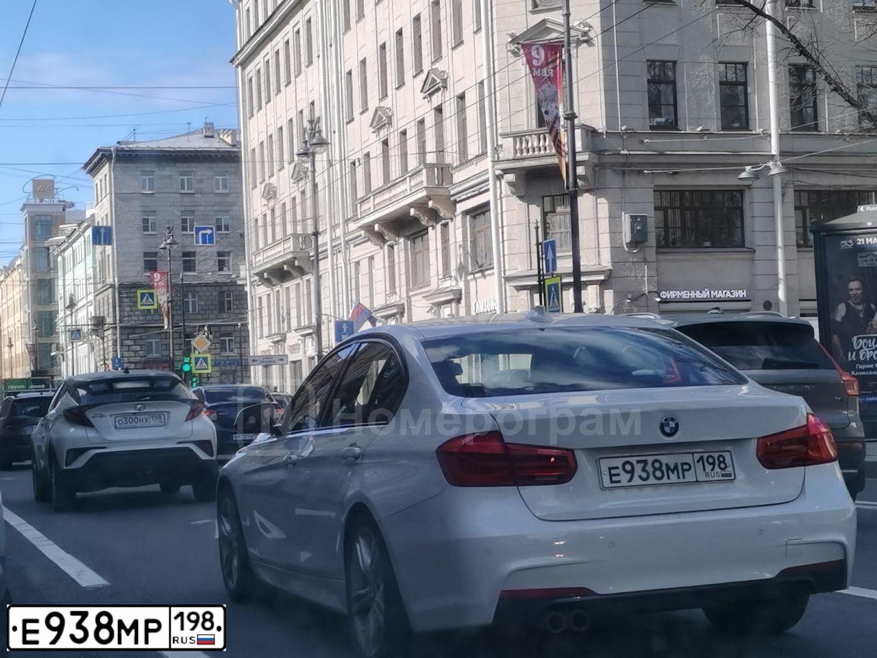 Фото автомобиля BMW 320, 2015 — госномер Е773РМ797