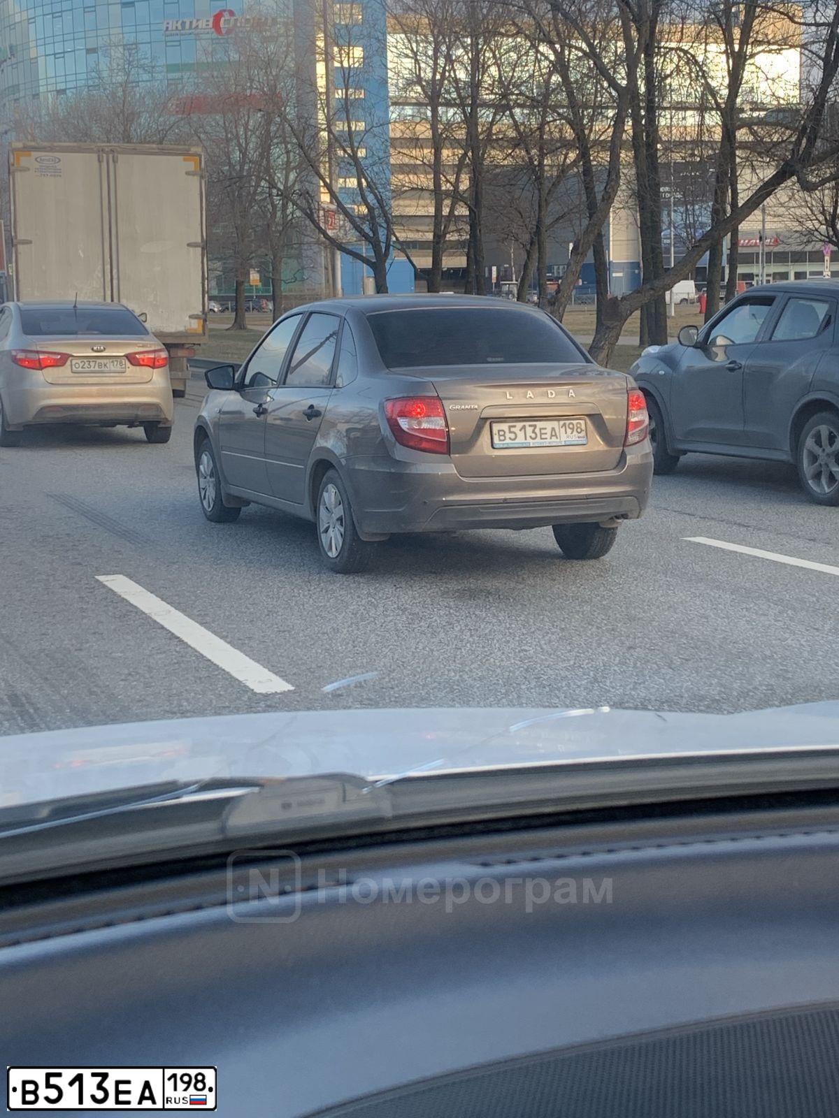 Фото автомобиля LADA GRANTA, 2018 — госномер Е120РК147