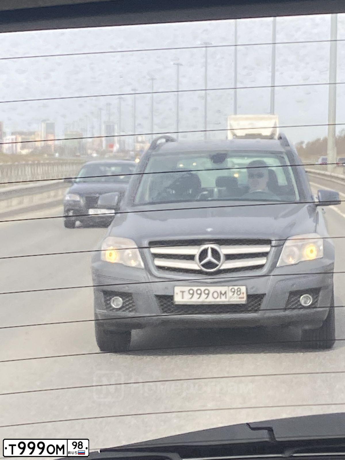 Фото автомобиля HONDA CR-V, 2008 — госномер Т537КО178. Цвет: ТЕМНО-СЕРЫЙ