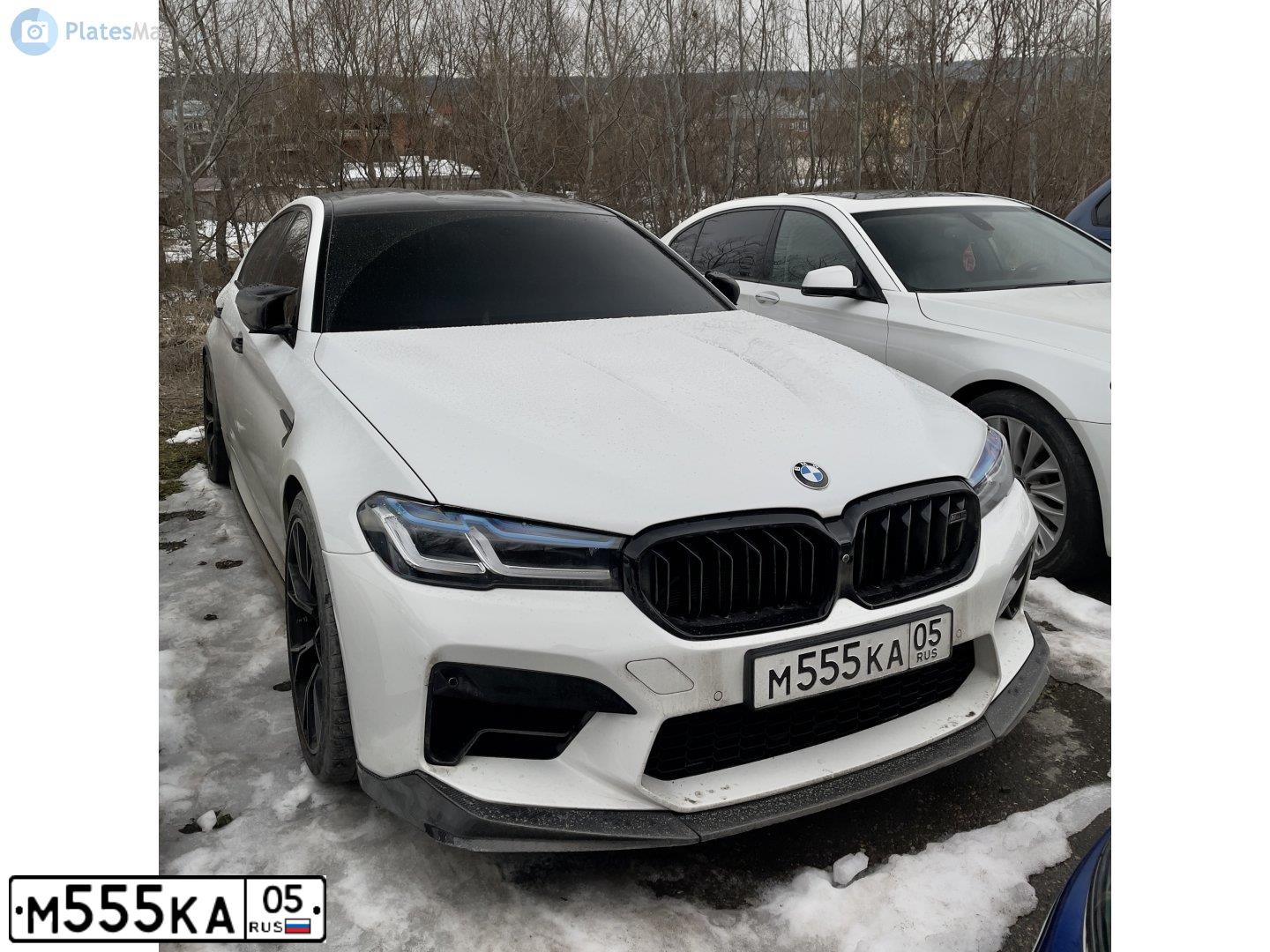 Фото автомобиля BMW M5, 2013 — госномер М555КА05. Цвет: Оранжевый