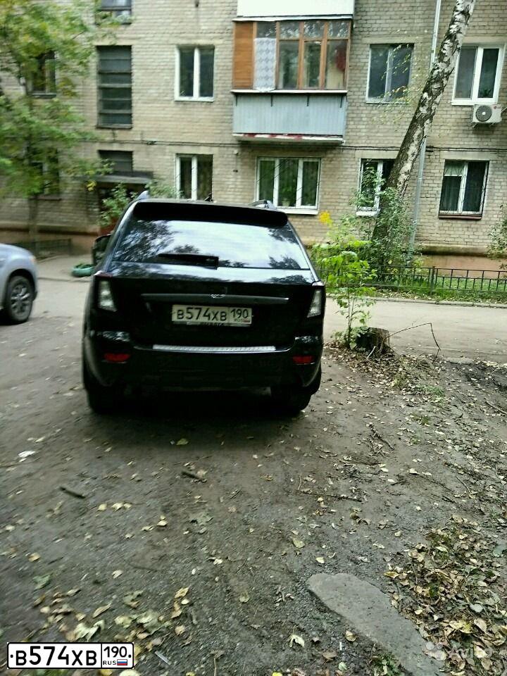 Фото автомобиля LIFAN X60, 2012 — госномер М225ТН35. Цвет: ЧЕРНЫЙ