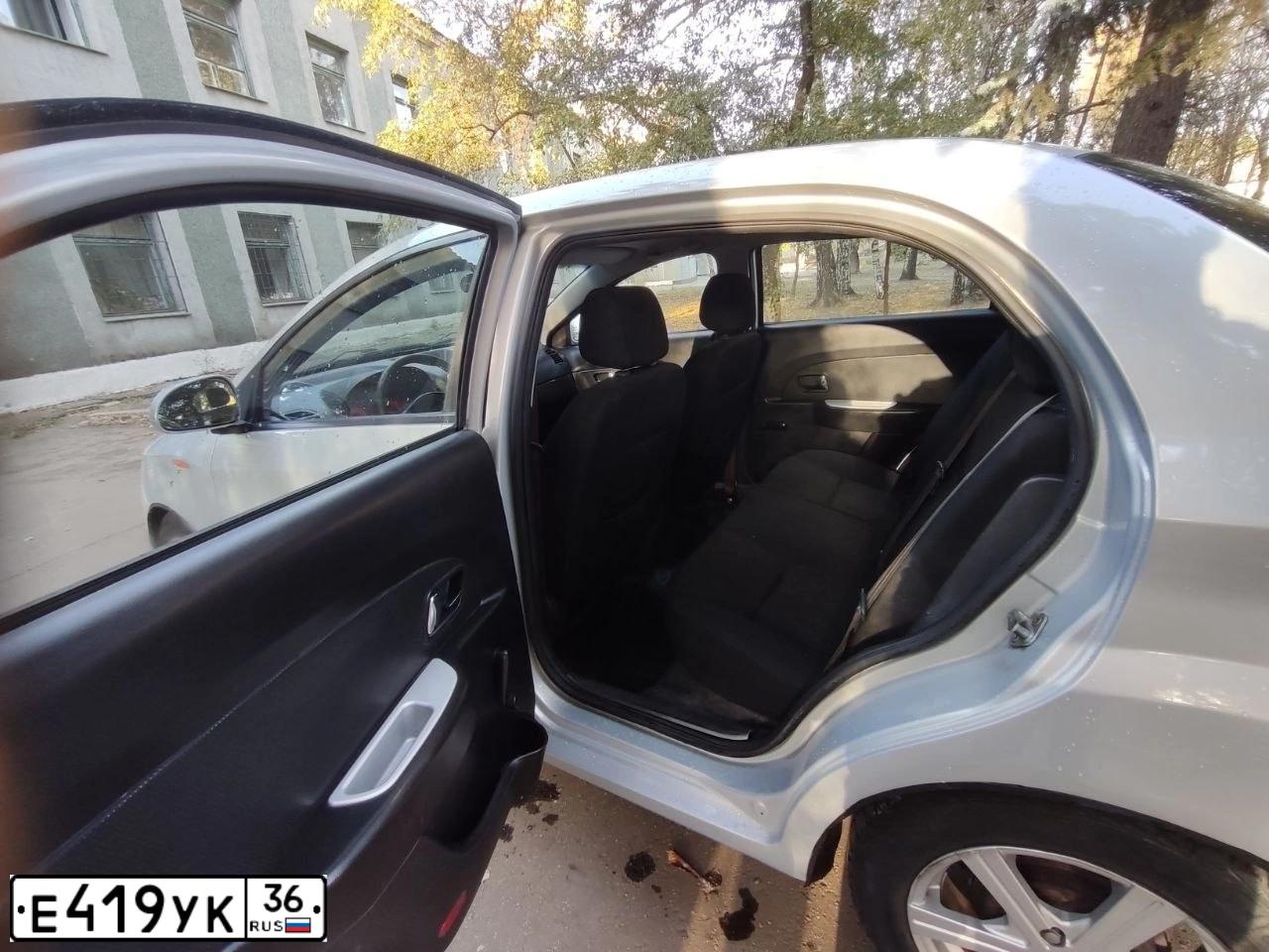 Фото автомобиля CHERY A13, 2012 — госномер С902МА761. Цвет: Серебристый