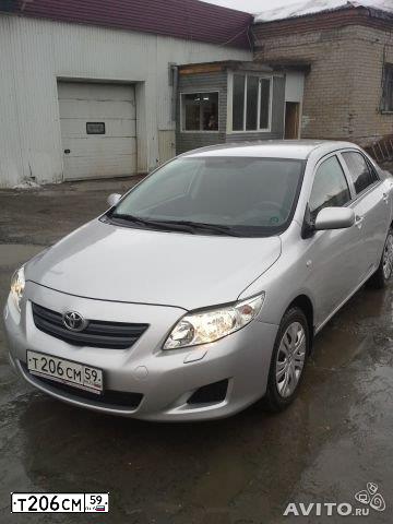 Фото автомобиля TOYOTA COROLLA, 2009 — госномер У197ТН05. Цвет: СЕРЕБРИСТЫЙ