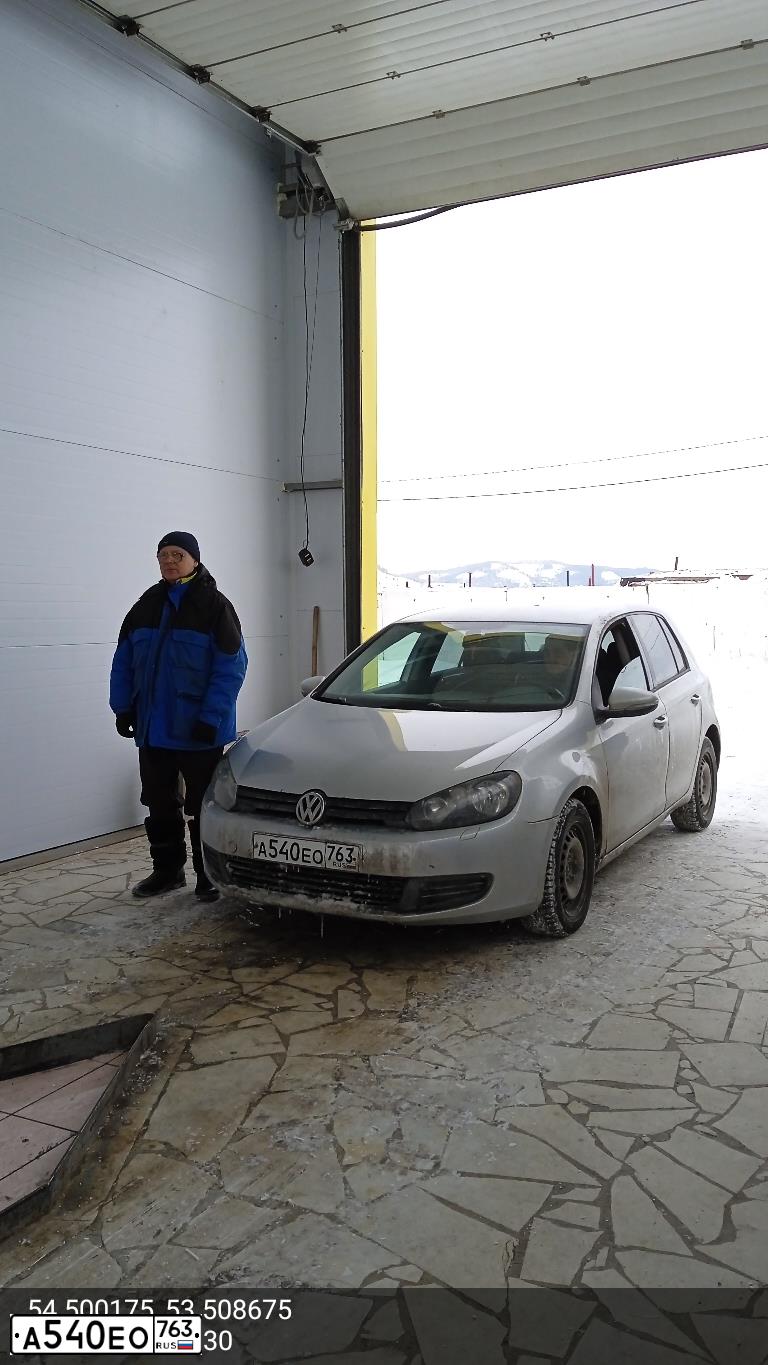 Фото автомобиля VOLKSWAGEN GOLF, 2012 — госномер М308АМ702. Цвет: СЕРЕБРИСТЫЙ