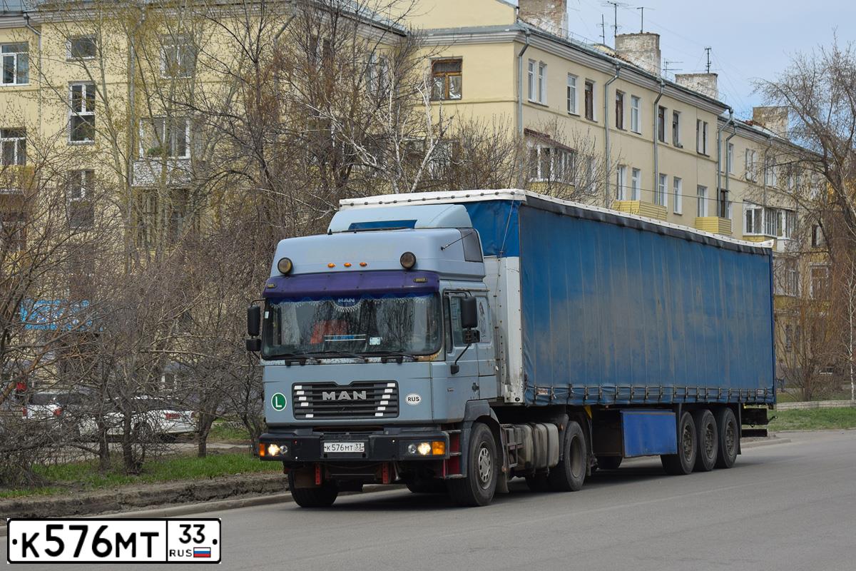 Фото автомобиля MAN 19.000-SERIE, 2000 — госномер К576МТ33. Цвет: СЕРЫЙ