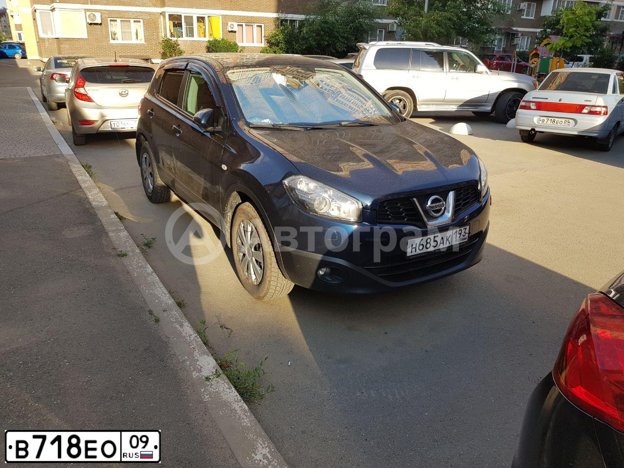 Фото автомобиля LADA 2110 LADA, 2007 — госномер В718ЕО09. Цвет: СЕРЕБРИСТО-ЖЕЛТО-ГОЛУБОЙ