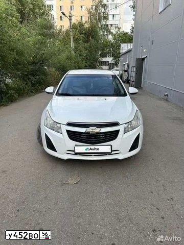 Фото автомобиля CHEVROLET CRUZE, 2012 — госномер К937ВМ763. Цвет: Белый