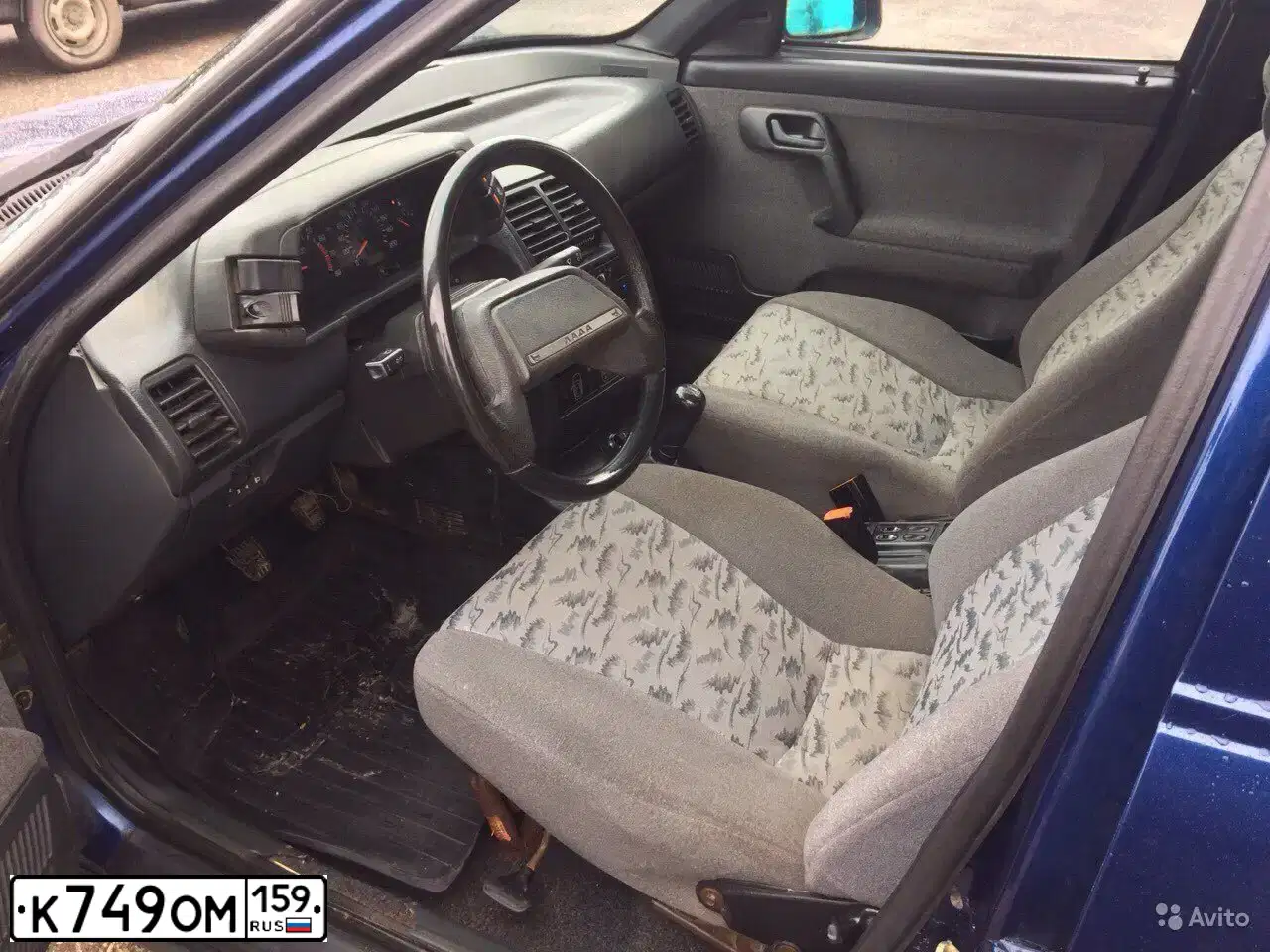 Фото автомобиля LADA 2112, 2005 — госномер К749ОМ159. Цвет: СЕРЕБРИСТО-ТЕМНО-СИНИЙ