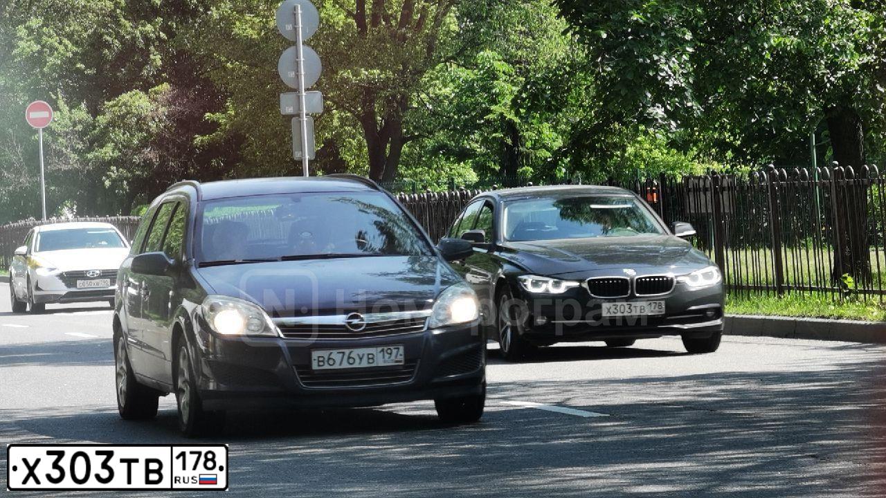 Фото автомобиля БМВ 320D XDRIVE, 2017 — госномер У578ВЕ58. Цвет: ЧЕРНЫЙ