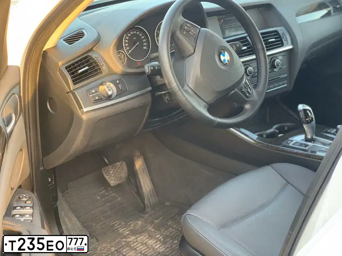 Фото автомобиля BMW X3, 2014 — госномер Т103УО71. Цвет: Белый