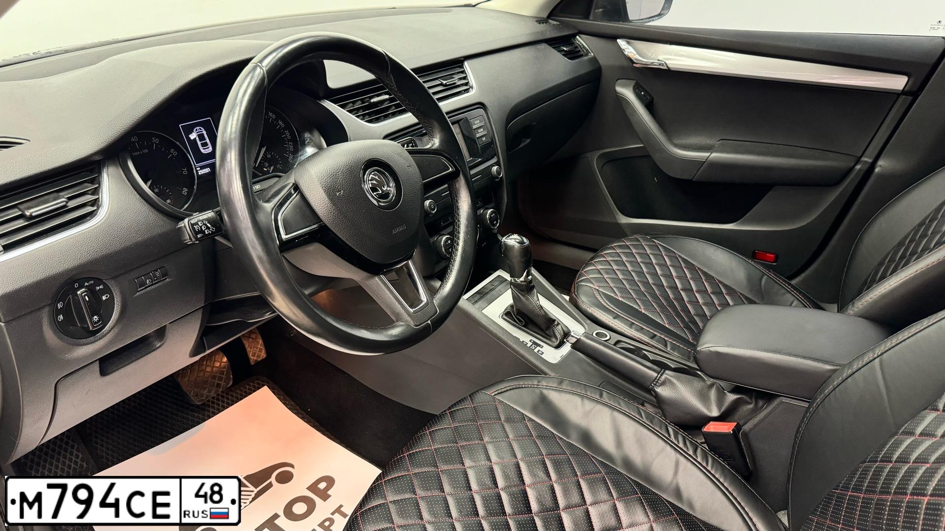 Фото автомобиля SKODA OCTAVIA, 2016 — госномер С529УВ43