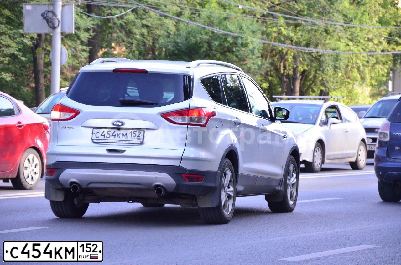 Фото автомобиля FORD KUGA, 2013 — госномер С454КМ152. Цвет: СЕРЕБРИСТЫЙ