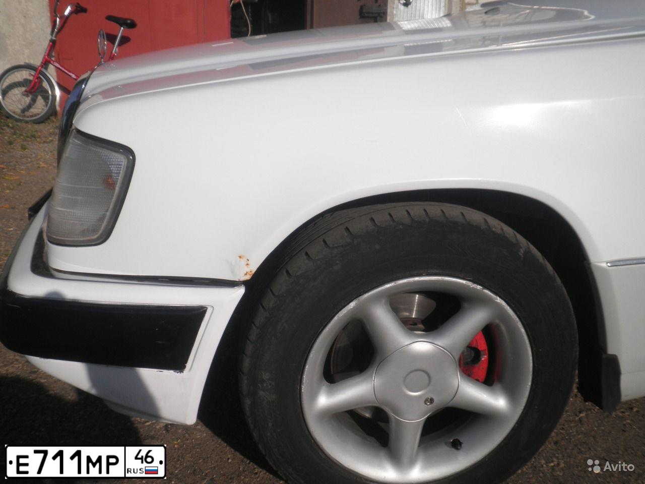 Фото автомобиля MERCEDES E-KLASSE, 1992 — госномер Е786ТК57. Цвет: Белый