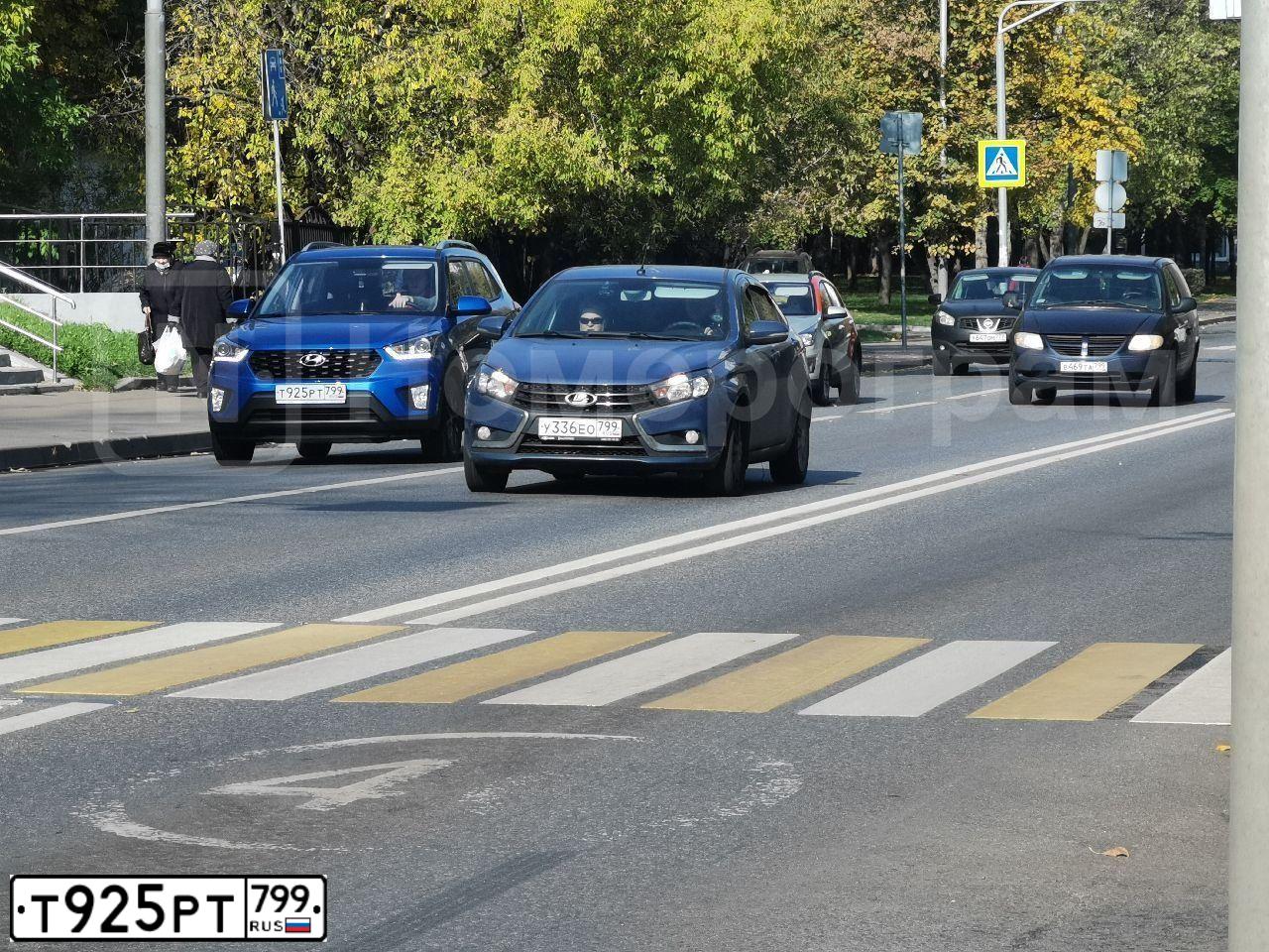 Фото автомобиля HYUNDAI CRETA, 2020 — госномер Т925РТ799. Цвет: синий