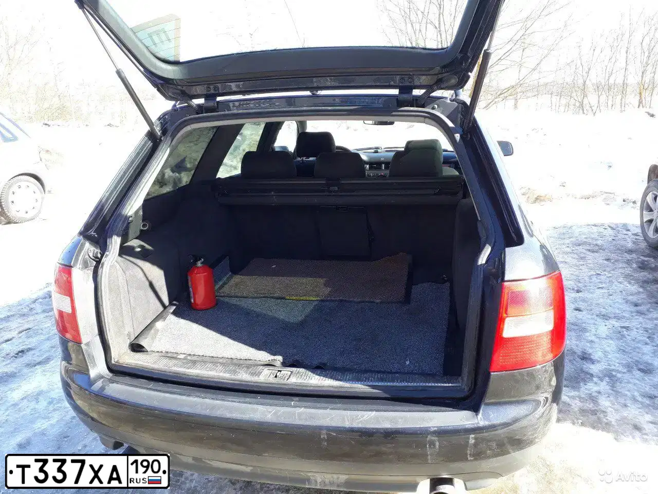 Фото автомобиля AUDI A6, 2001 — госномер Т337ХА190. Цвет: ЧЕРНЫЙ