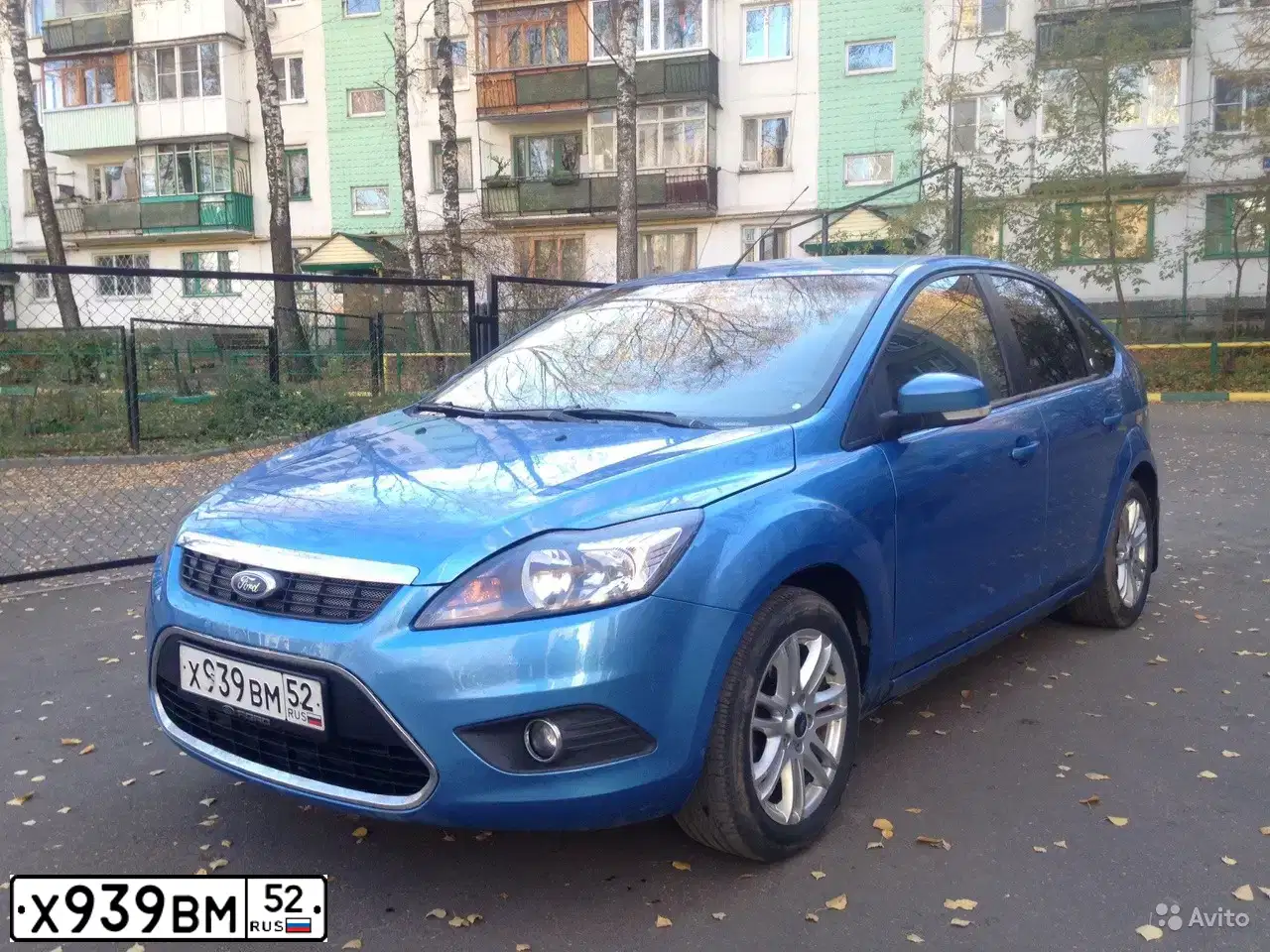 Фото автомобиля FORD FOCUS, 2008 — госномер Х939ВМ52. Цвет: СИНИЙ