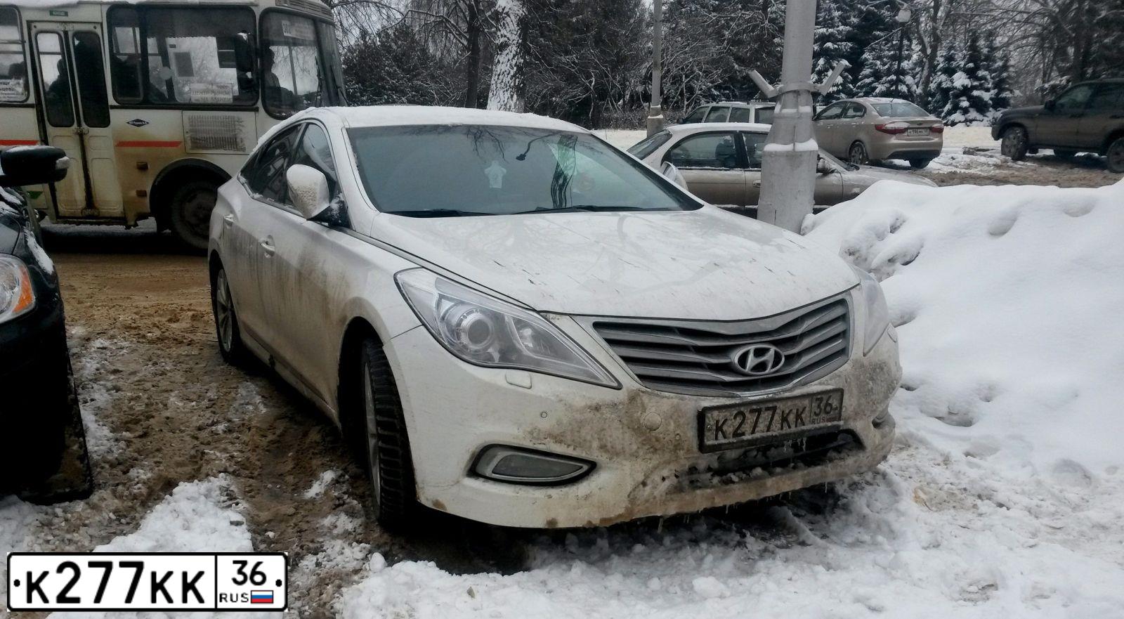 Фото автомобиля HYUNDAI GENESIS, 2014 — госномер М508АЕ154. Цвет: Белый