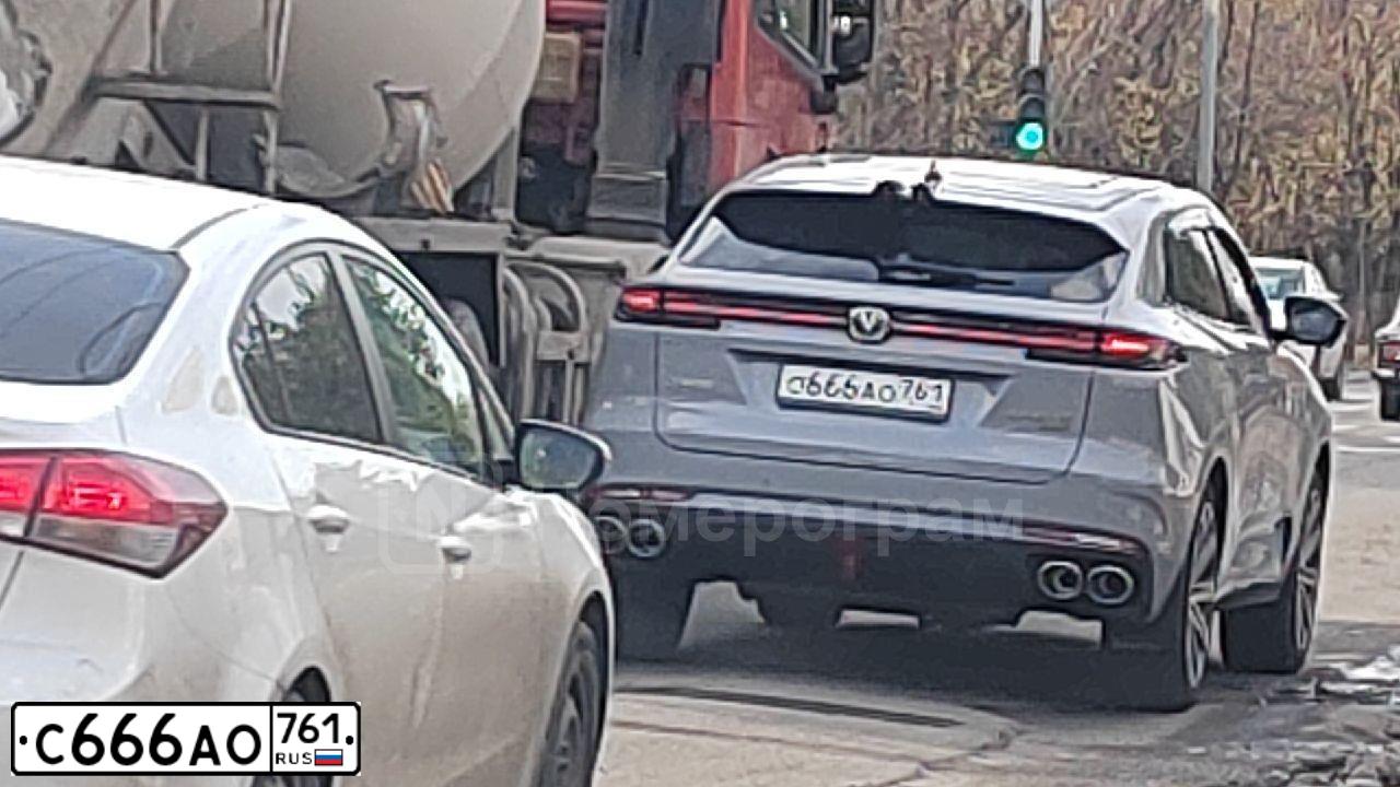 Фото автомобиля LEXUS RX300, 2018 — госномер А523КН180