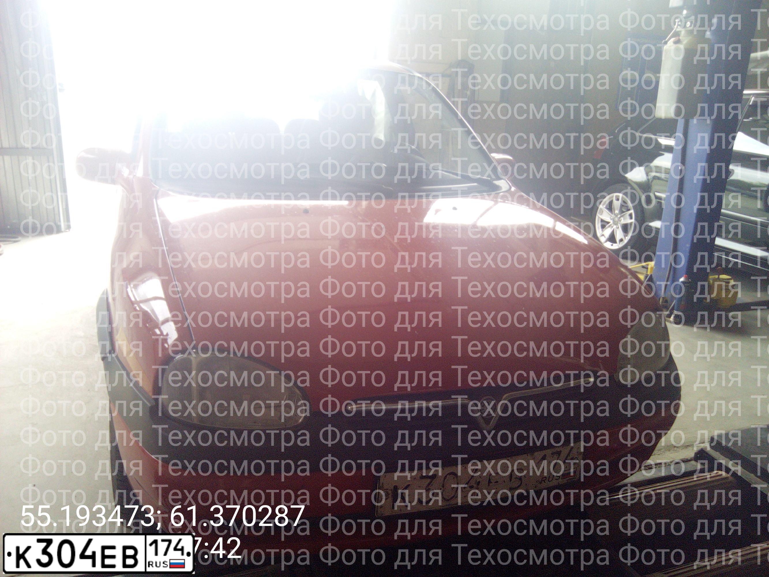 Фото автомобиля OPEL VITA, 1999 — госномер Х601МН196. Цвет: Красный