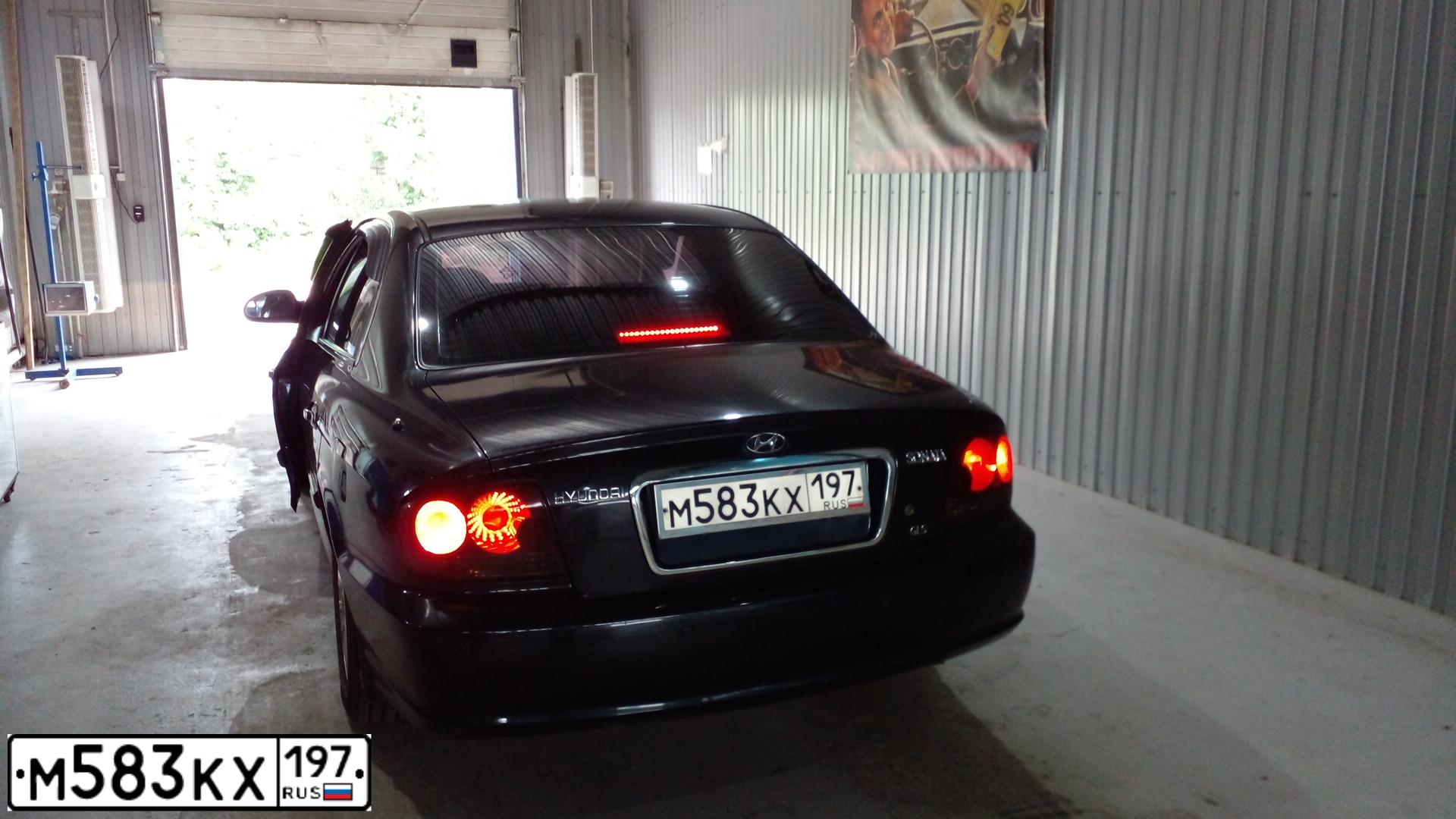 Фото автомобиля TAGAZ SONATA, 2006 — госномер М442ВК799. Цвет: Серый