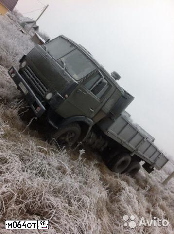 Фото автомобиля KAMAZ 5320 /6X4/, 1997 — госномер М064ОТ98. Цвет: ЗАЩИТНЫЙ
