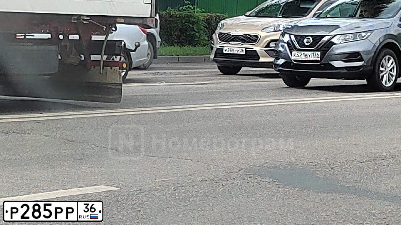 Фото автомобиля PORSCHE CAYENNE, 2013 — госномер А662ЕУ136