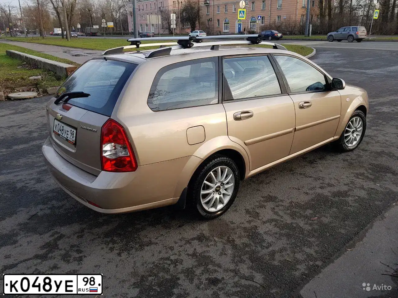 Фото автомобиля CHEVROLET LACETTI, 2005 — госномер К629РС82. Цвет: БЕЖЕВЫЙ