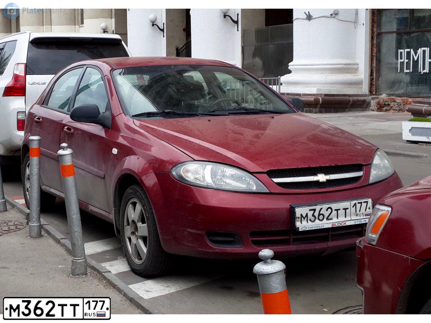 Фото автомобиля CITROEN XSARA PICASSO, 2005 — госномер Е574УН750. Цвет: ЗЕЛЕНО-ГОЛУБОЙ
