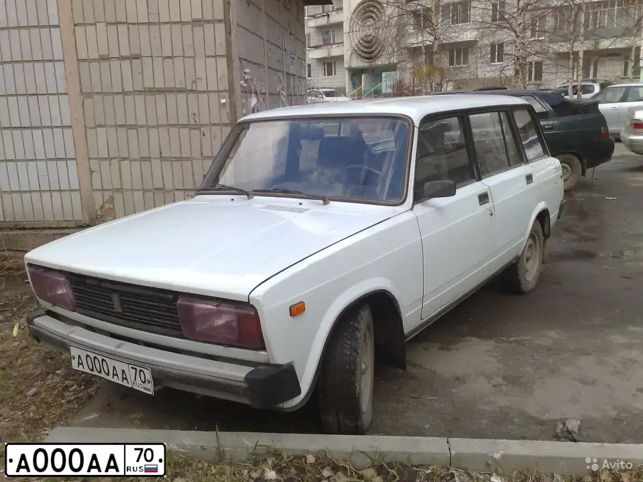 Фото автомобиля MITSUBISHI OUTLANDER, 2012 — госномер У115УС55. Цвет: Белый