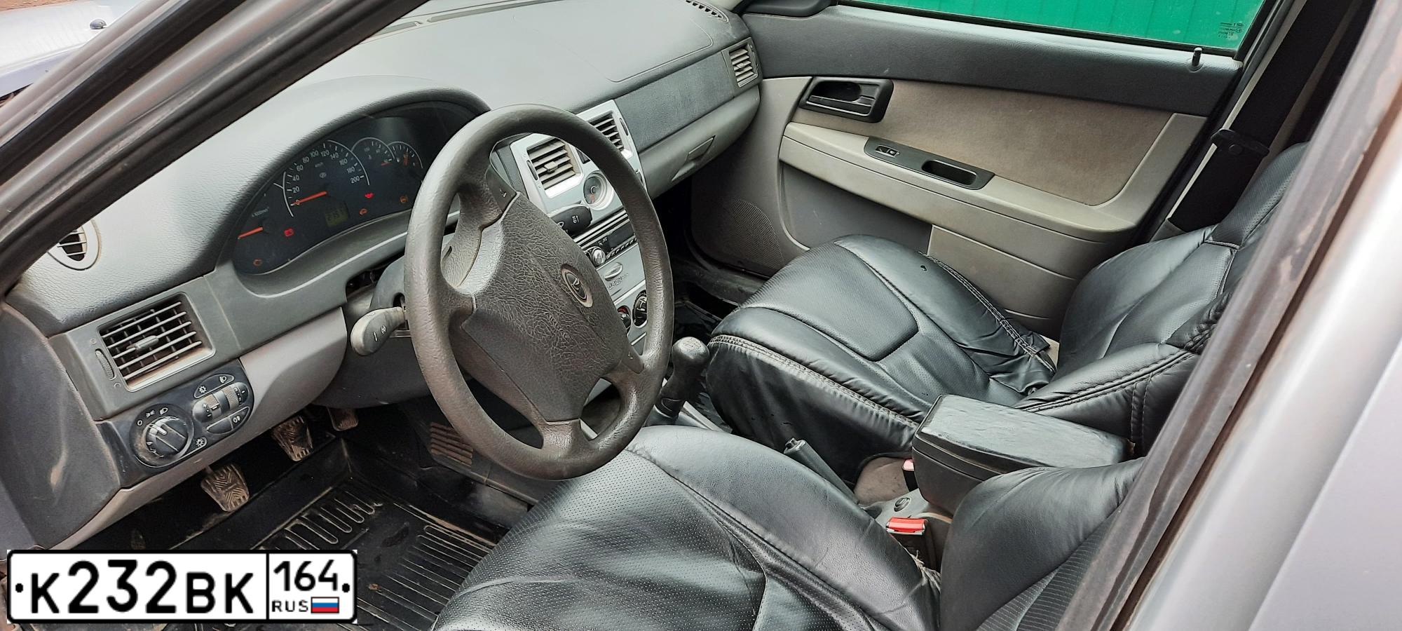 Фото автомобиля LADA 2170 PRIORA, 2008 — госномер А243РО164. Цвет: СВЕТЛО СЕРЕБРИСТЫЙ МЕТАЛЛ