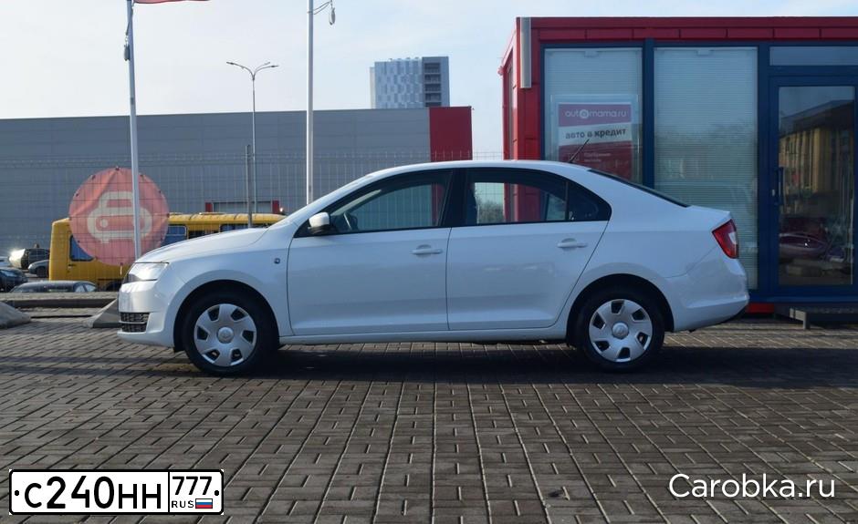 Фото автомобиля SKODA RAPID, 2015 — госномер С024ХТ180. Цвет: Белый