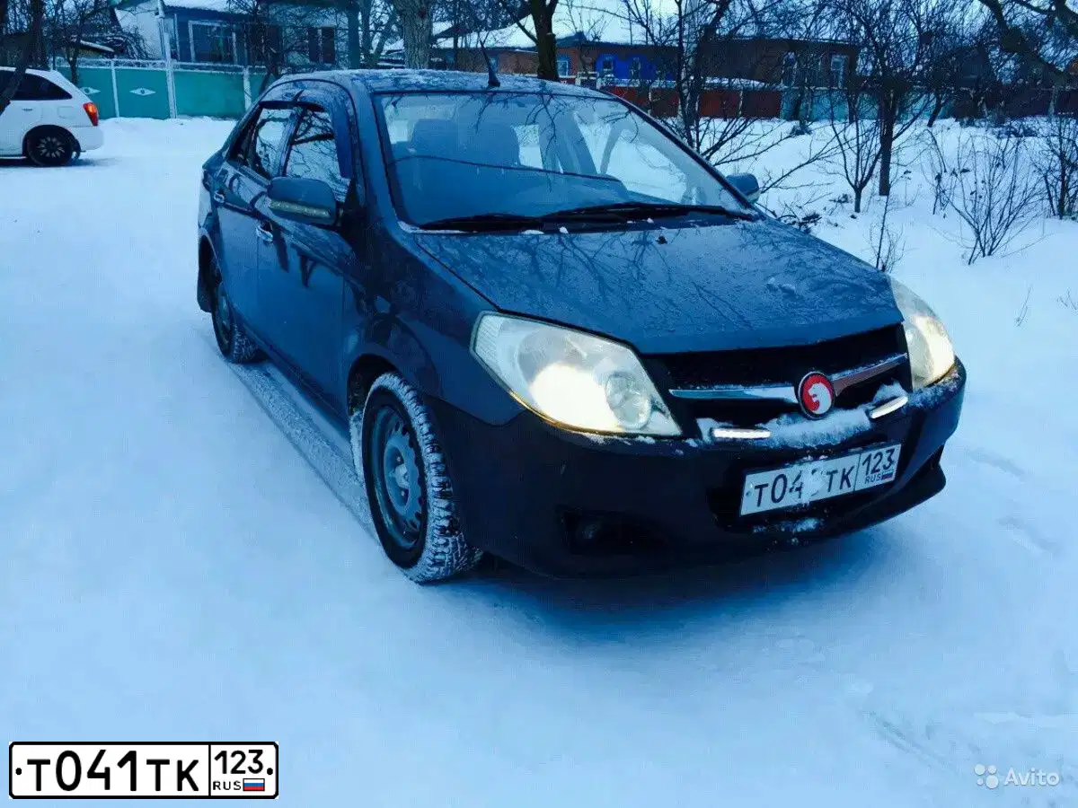 Фото автомобиля RENAULT DUSTER, 2017 — госномер Р341УВ58. Цвет: БЕЛЫЙ