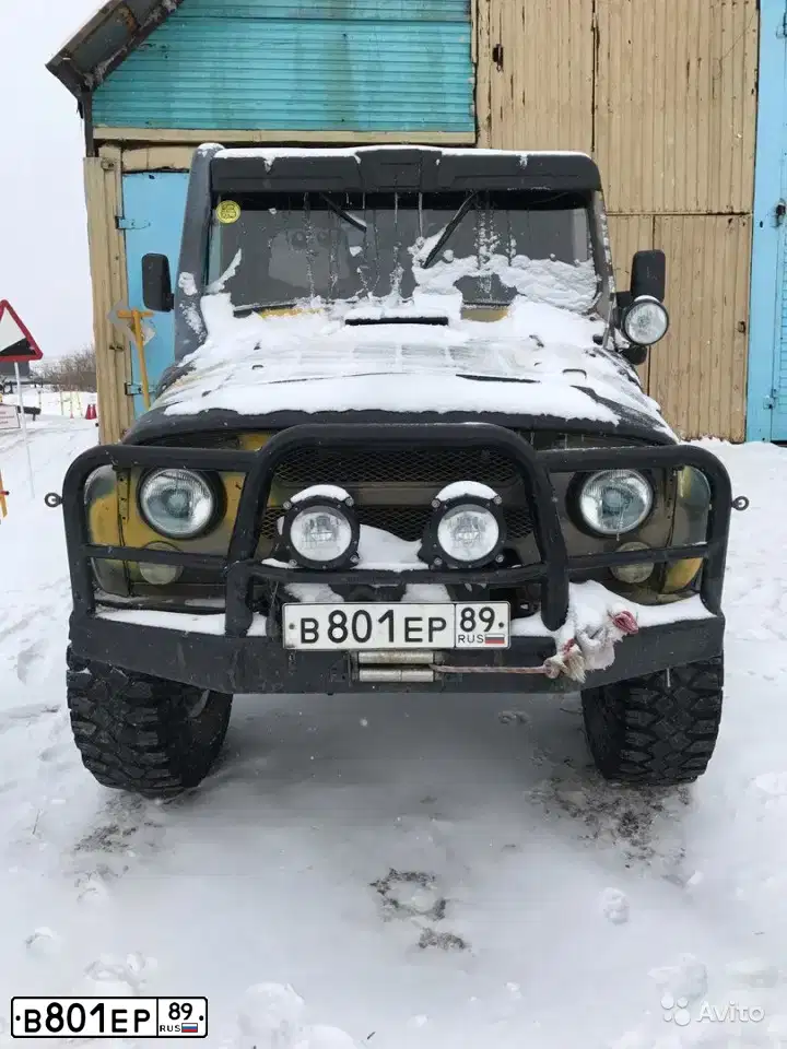 Фото автомобиля UAZ 3151, 1997 — госномер С852РВ89. Цвет: ЗЕЛЕНЫЙ