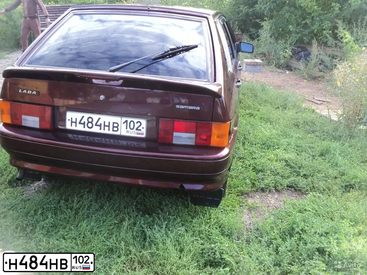 Фото автомобиля LADA 2114 SAMARA, 2011 — госномер Н484НВ102. Цвет: ТЕМНО-ВИШНЕВЫЙ