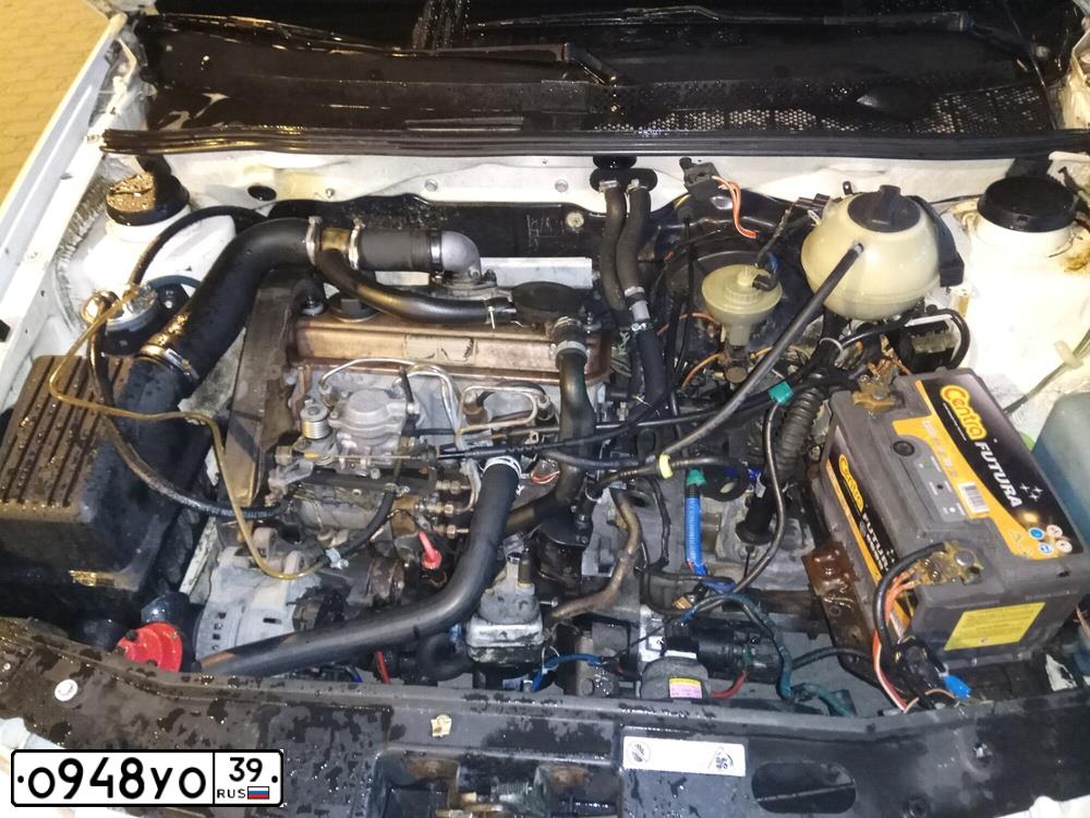 Фото автомобиля VOLKSWAGEN GOLF, 1992 — госномер Т345НА39