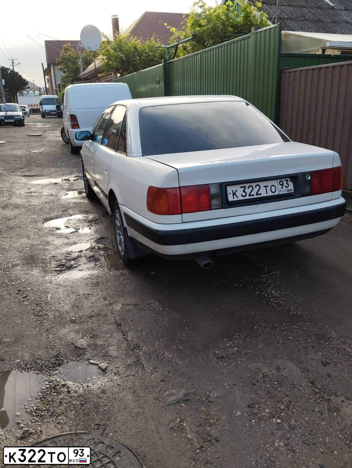 Фото автомобиля AUDI 100, 1992 — госномер К322ТО93. Цвет: БЕЛЫЙ