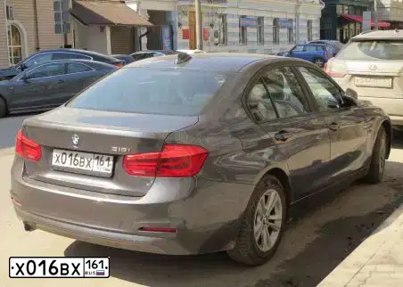 Фото автомобиля BMW SERIE 3, 2016 — госномер Н263СА777. Цвет: Серый