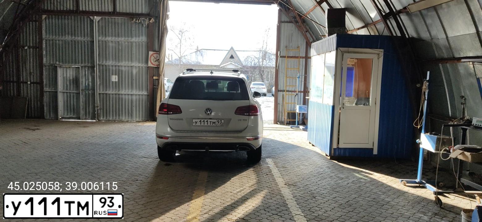 Фото автомобиля KIA SPORTAGE, 2011 — госномер У111ТМ93. Цвет: ЧЕРНЫЙ ПЕРЛАМУТР