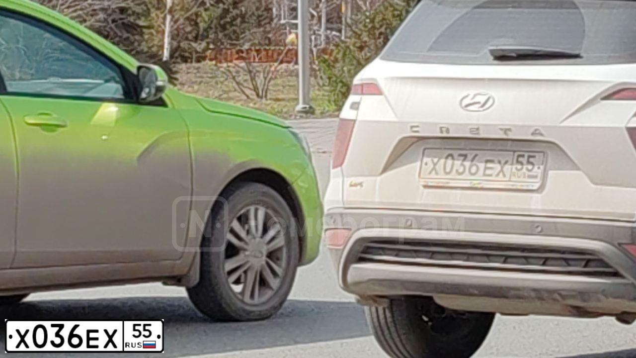 Фото автомобиля HYUNDAI CRETA, 2022 — госномер Х036ЕХ55. Цвет: Белый