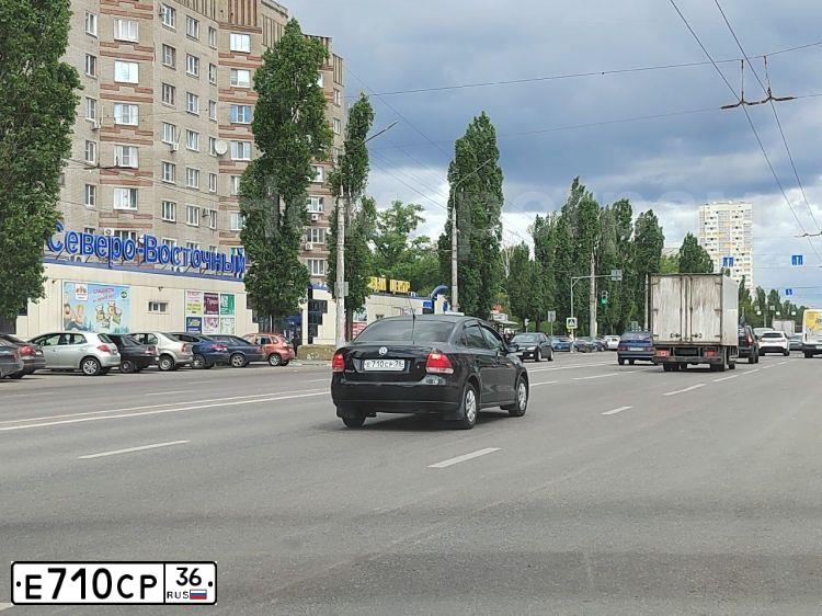 Фото автомобиля VOLKSWAGEN POLO, 2011 — госномер Е710СР36. Цвет: ЧЕРНЫЙ