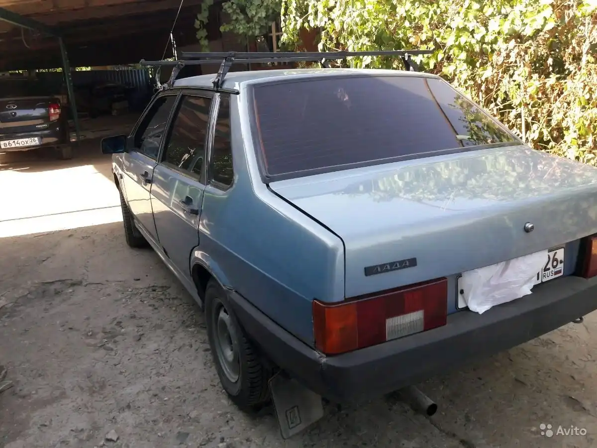 Фото автомобиля LADA 2190 GRANTA, 2012 — госномер В614ОХ26. Цвет: СЕРО-СИНИЙ