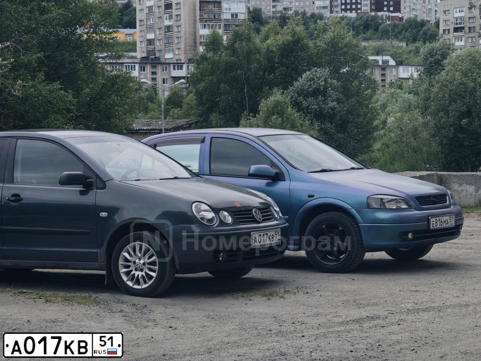 Фото автомобиля VOLKSWAGEN POLO, 2002 — госномер А017КВ51. Цвет: ТЕМНО-СЕРЫЙ